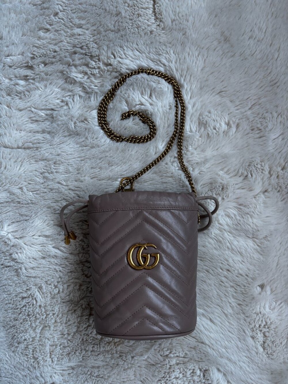 Gucci GG Marmont Mini Bucket Bag Dusty Pink Matelassé Leather Chain Crossbody